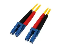 StarTech.com 10m Fiber Optic Cable Single-Mode Duplex 9/125 - LSZH - LC/LC - OS1 - LC to LC Fiber Patch Cable (SMFIBLCLC10) - Koblingskabel - LC-enkeltmodus (hann) til LC-enkeltmodus (hann) - 10 m - fiberoptisk - dupleks - 9 / 125 micron - OS1 - formst&#248;pt - gul - for P/N: SFP100BBXDST, SFP100BBXUST, SFP10GBBXDST, SFP10GBBXUST, SFP10GBLRST, SFP10GBZRST