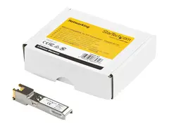 StarTech.com Extreme Networks 10050 Compatible SFP Module 1000BASE-T - SFP to RJ45 Cat6/Cat5e - 1GE Gigabit Ethernet SFP - RJ-45 100m Mini GBIC Transceiver - Lifetime Warranty (10050-ST) - SFP (mini-GBIC) transceivermodul - 1GbE