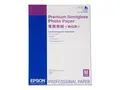 Epson Premium Semigloss Photo Paper - Halvblank A2 (420 x 594 mm) - 251 g/m&#178; - 25 ark fotopapir - for SureColor P5000, SC-P7500, P900, P9500, T2100, T3100, T3400, T3405, T5100, T5400, T5405